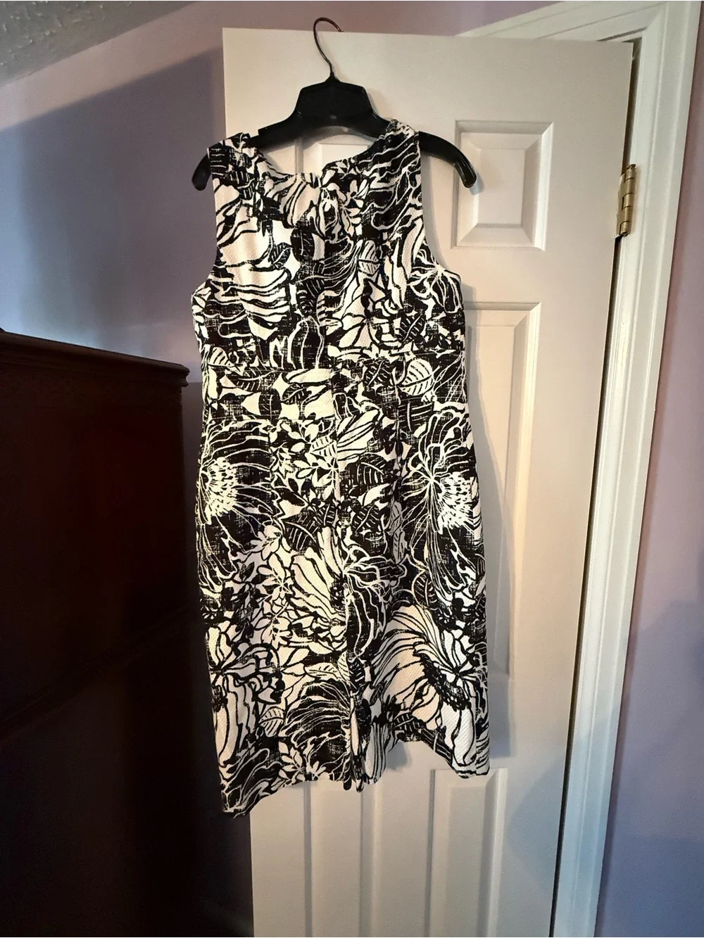 Jones New York Black and White Floral Midi Dress